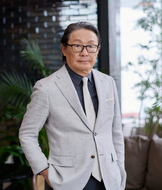 代表取締役会長 　塚田 正之