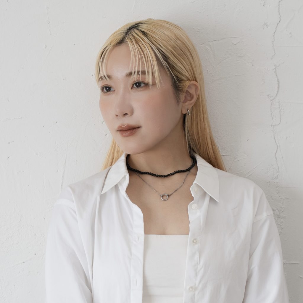 大内 李奈
